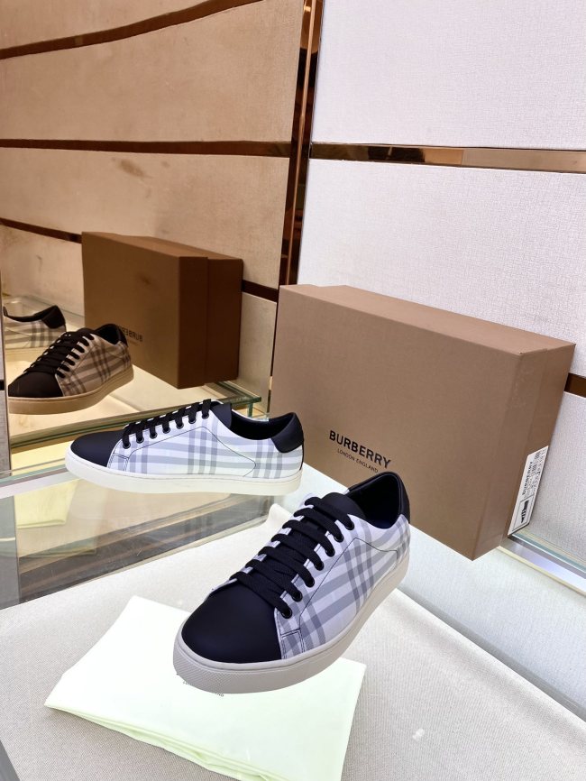 Burberry men shoes 1:1 quality-368