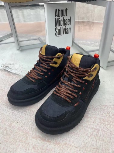 UG Boots Men-042