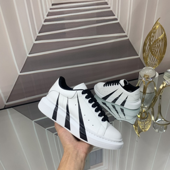 Alexander McQueen men shoes 1:1 quality-734