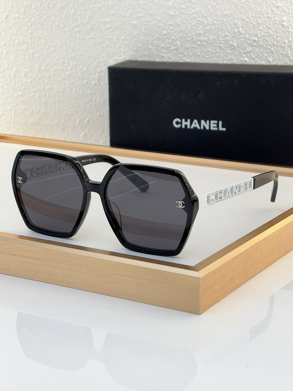 CHNL Sunglasses AAAA-4145