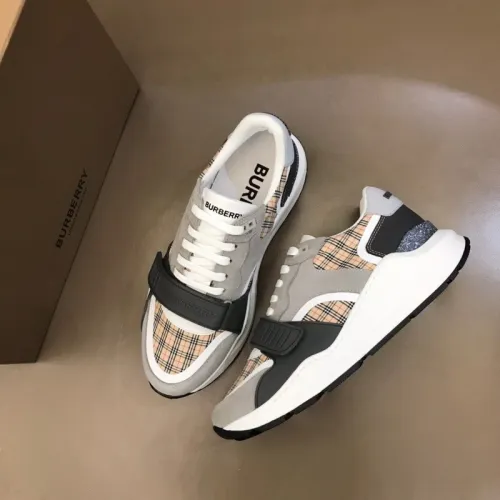 Burberry men shoes 1：1 quality-283
