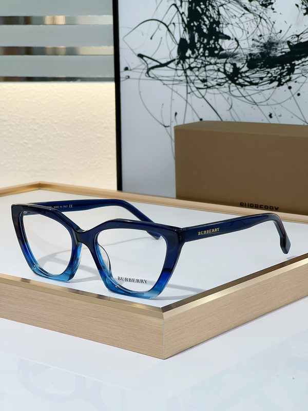 Burberry Sunglasses AAAA-2565