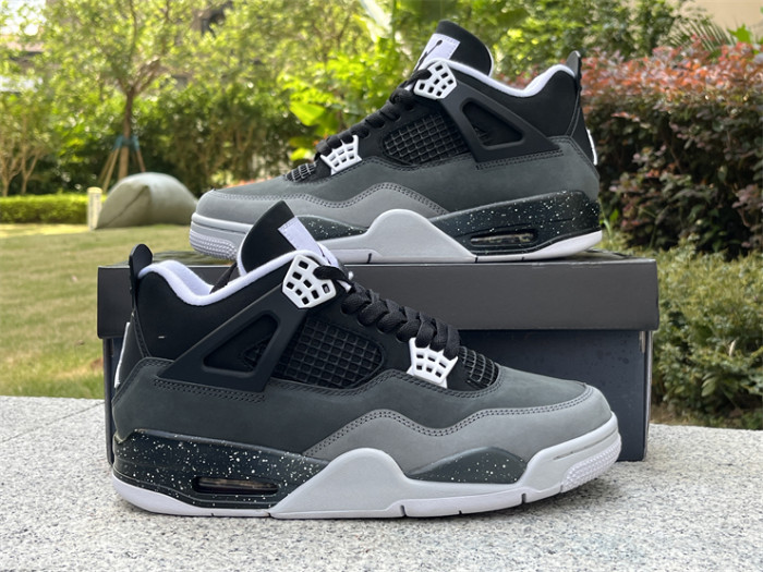 Authentic Air Jordan 4 “Fear” 2024