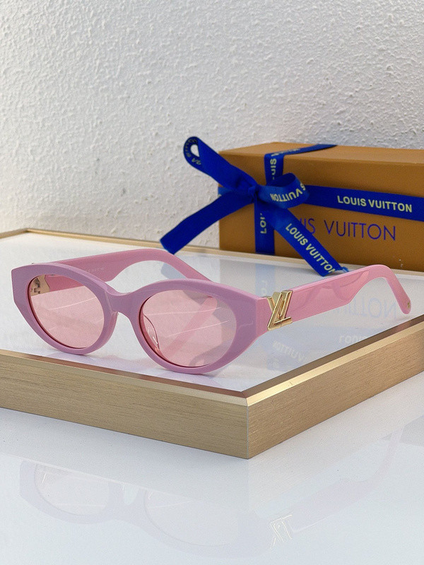LV Sunglasses AAAA-4521