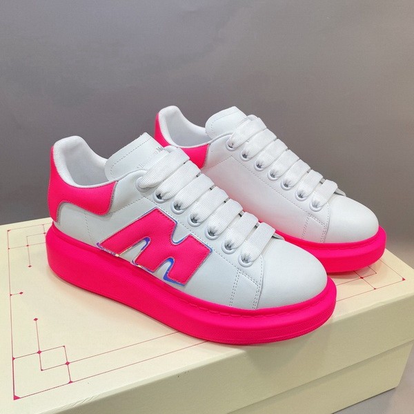 Alexander McQueen men shoes 1:1 quality-567