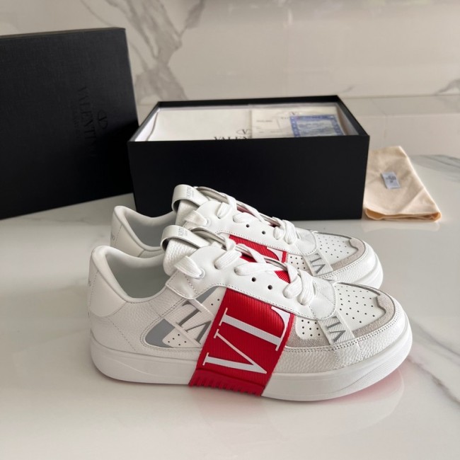 V men shoes 1:1 quality-306