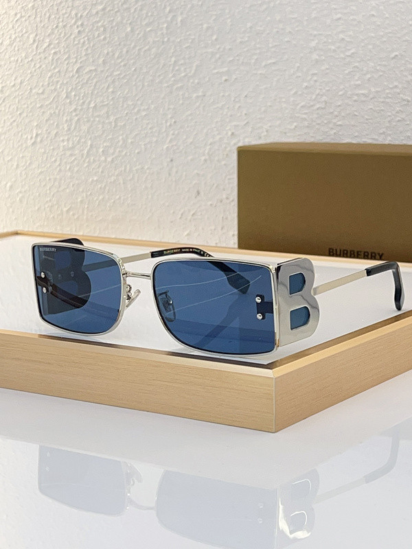 Burberry Sunglasses AAAA-2514