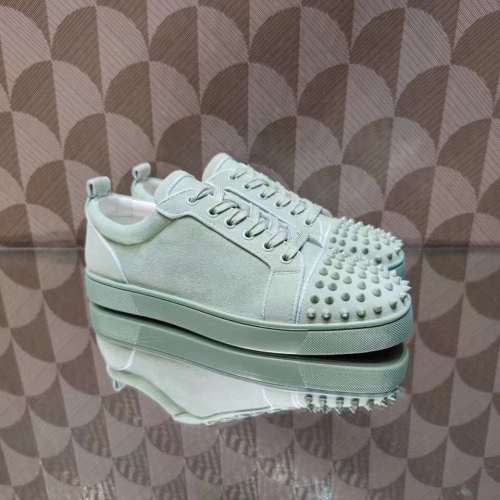 Super Max Christian Louboutin Shoes-2370
