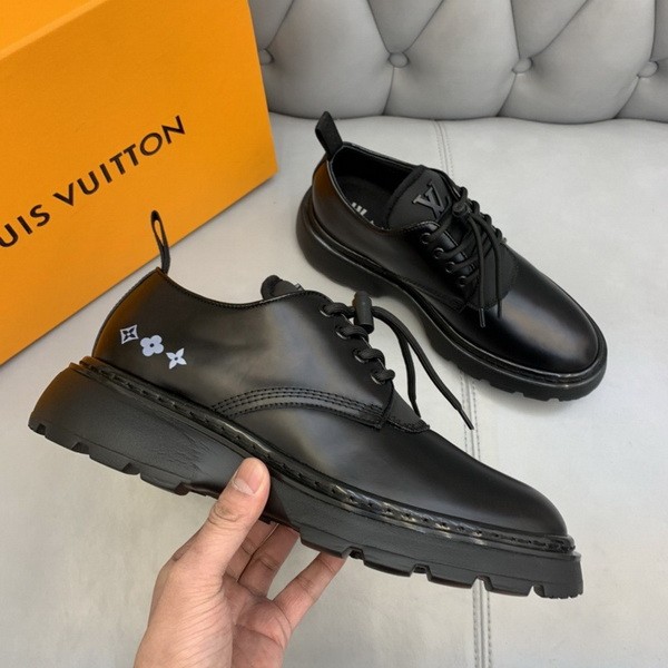 LV Men shoes 1:1 quality-4340