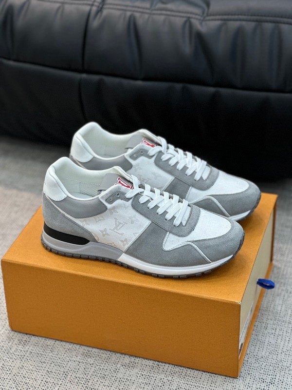 LV Men shoes 1:1 quality-4859