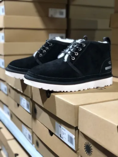 UG Boots Men-031