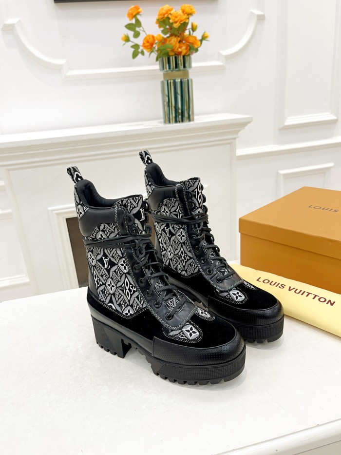 LV Women Shoes 1：1 Quality-1075