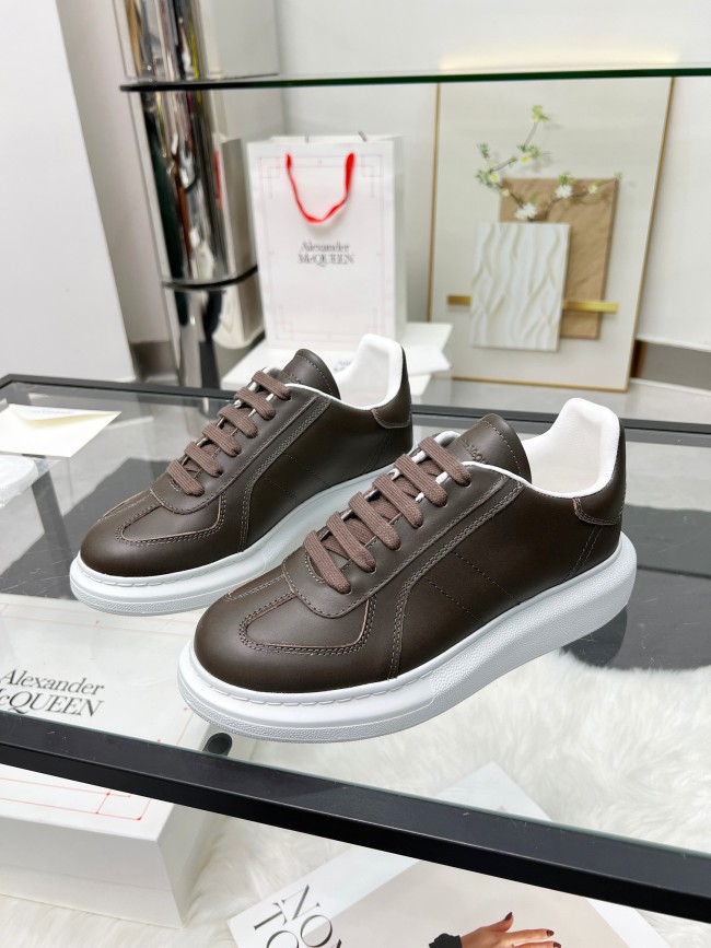 Alexander McQueen men shoes 1:1 quality-989