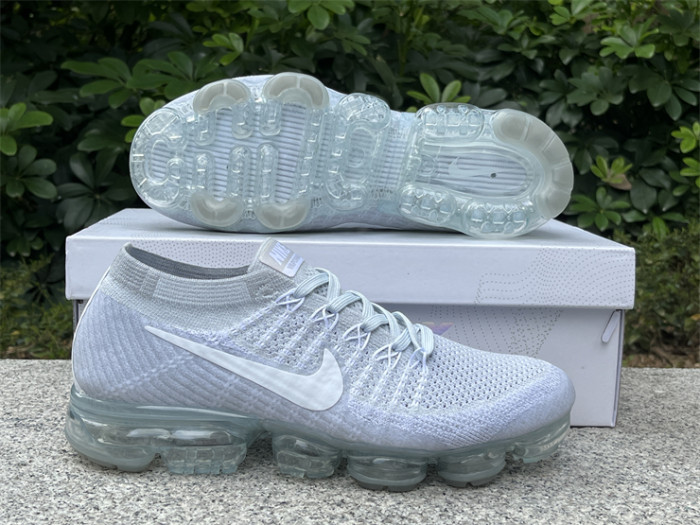 Authentic Nike Air VaporMax Triple White