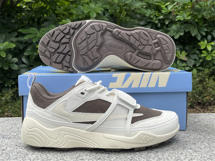 Authentic Travis Scott x Nike Zoom Field Jaxx Light Chocolate