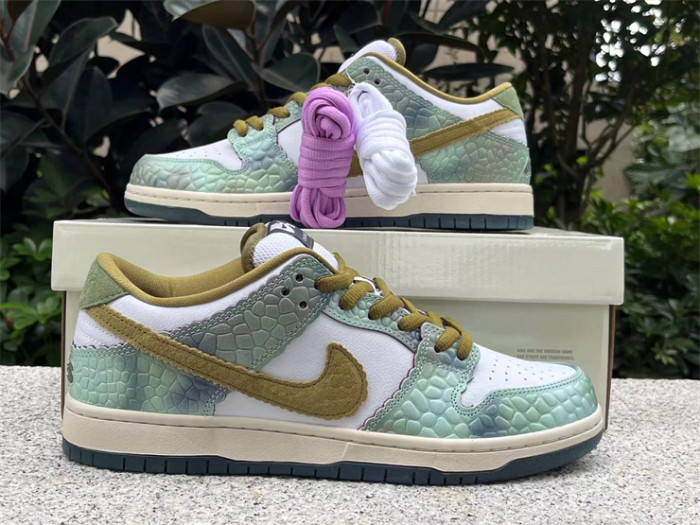 Authentic Nike SB Dunk Pro x Alexis Sablone