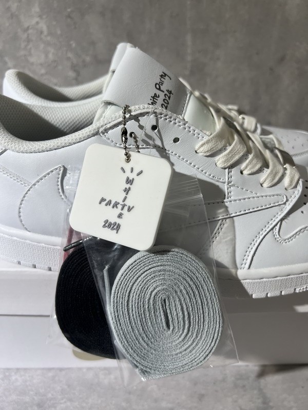 Authentic Travis Scott x Air Jordan 1 Low Triple White