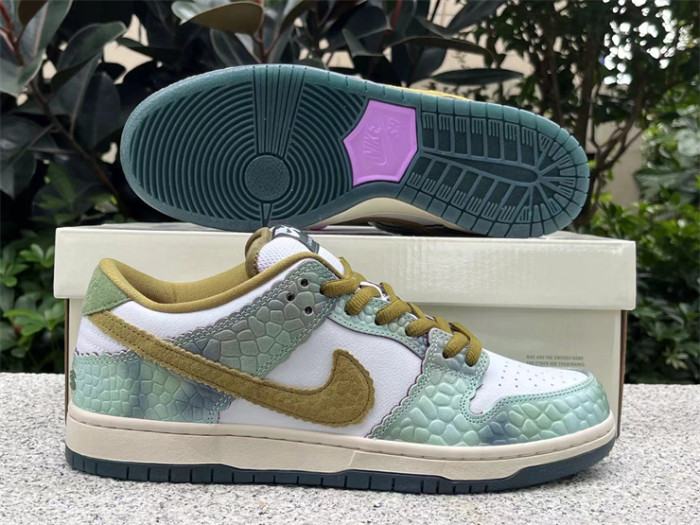 Authentic Nike SB Dunk Pro x Alexis Sablone