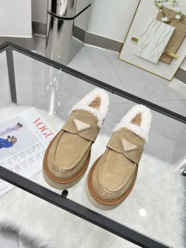 Prada women shoes 1：1 quality-576