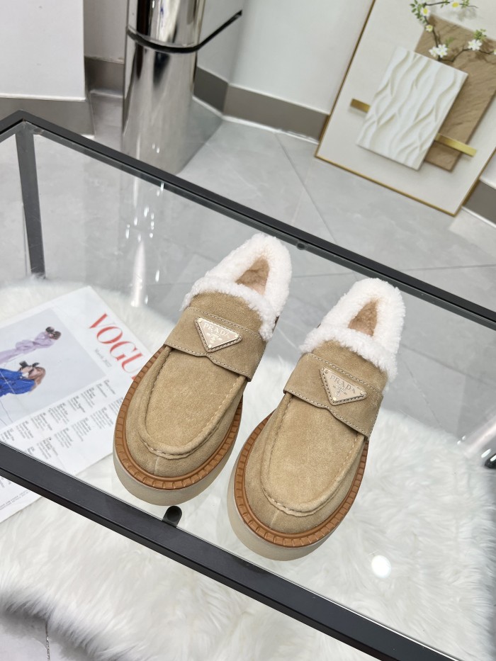 Prada women shoes 1：1 quality-576