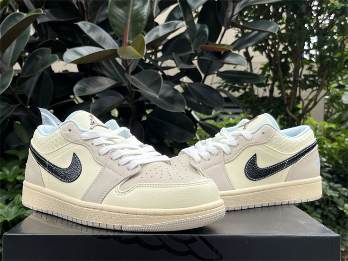 Authentic Air Jordan 1 Low Sanddrift GS