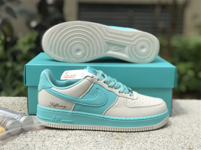 Nike x Tiffany & Co. Air Force 1 1837 DZ1382-003