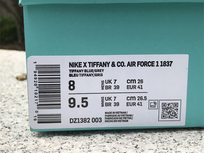 Nike x Tiffany & Co. Air Force 1 1837 DZ1382-003