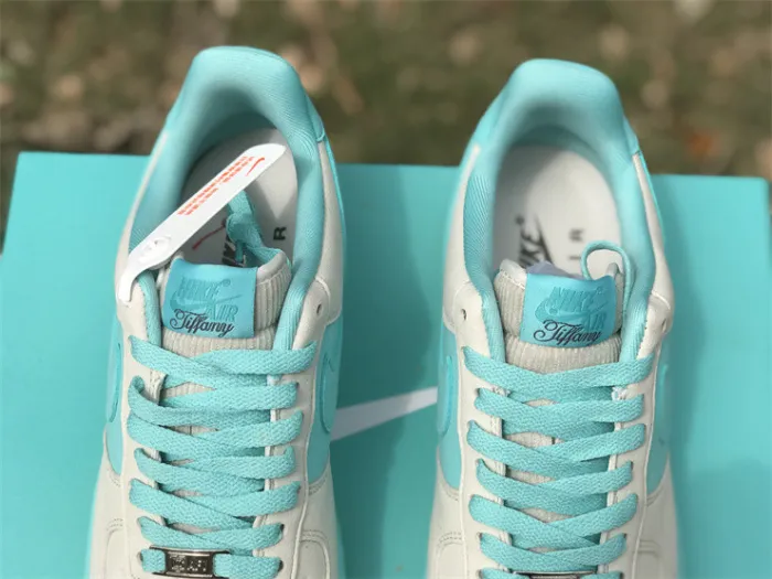 Nike x Tiffany & Co. Air Force 1 1837 DZ1382-003