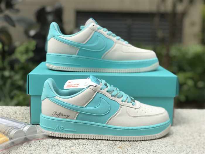 Nike x Tiffany & Co. Air Force 1 1837 DZ1382-003