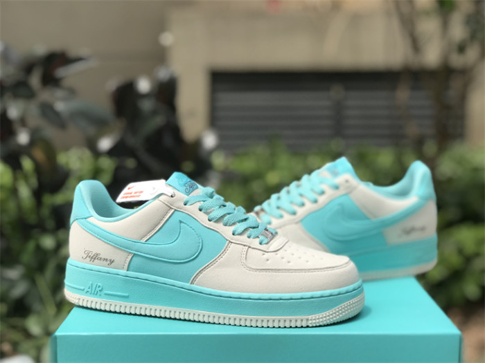 Nike x Tiffany & Co. Air Force 1 1837 DZ1382-003