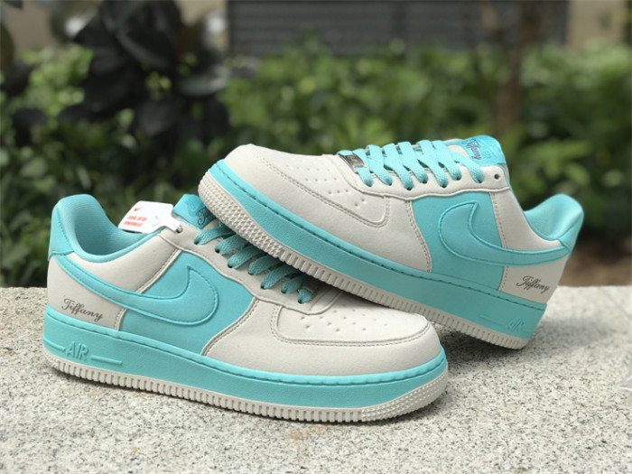 Nike x Tiffany & Co. Air Force 1 1837 DZ1382-003