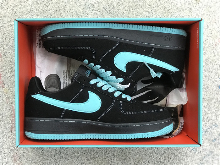 Nike x Tiffany & Co. Air Force 1 1837 DZ1382-004