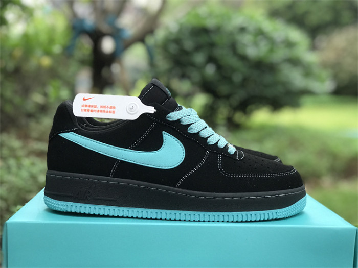 Nike x Tiffany & Co. Air Force 1 1837 DZ1382-004