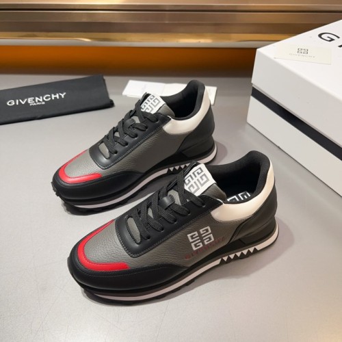 Super Max Givenchy Shoes-305