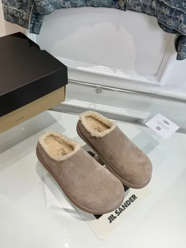 UG Boots Women-335