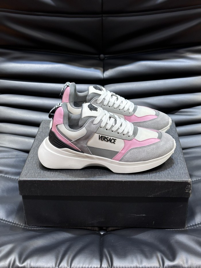 Versace Men Shoes 1：1 Quality-740