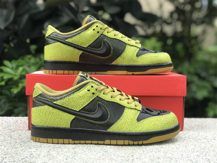 Authentic Nike Dunk Low “Halloween” 2024