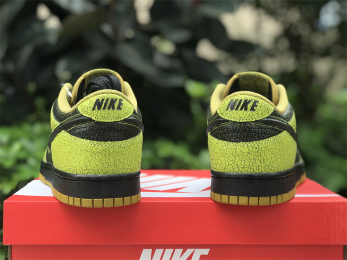 Authentic Nike Dunk Low “Halloween” 2024