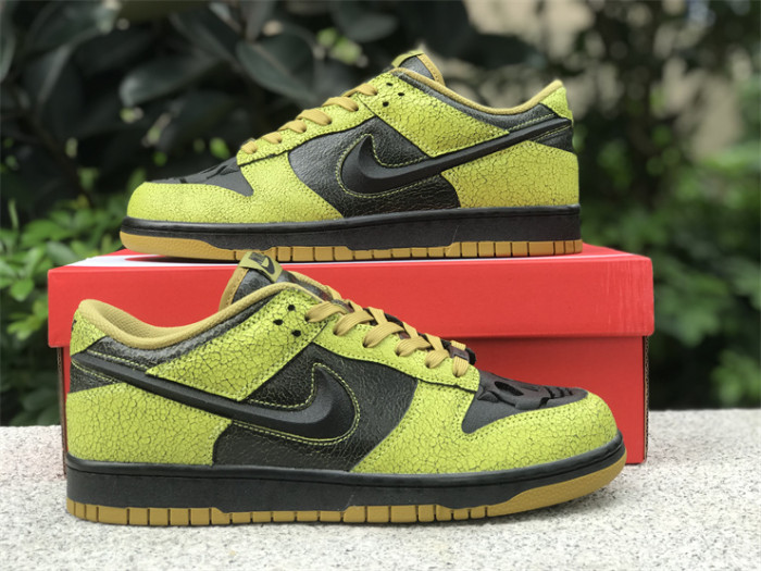 Authentic Nike Dunk Low “Halloween” 2024
