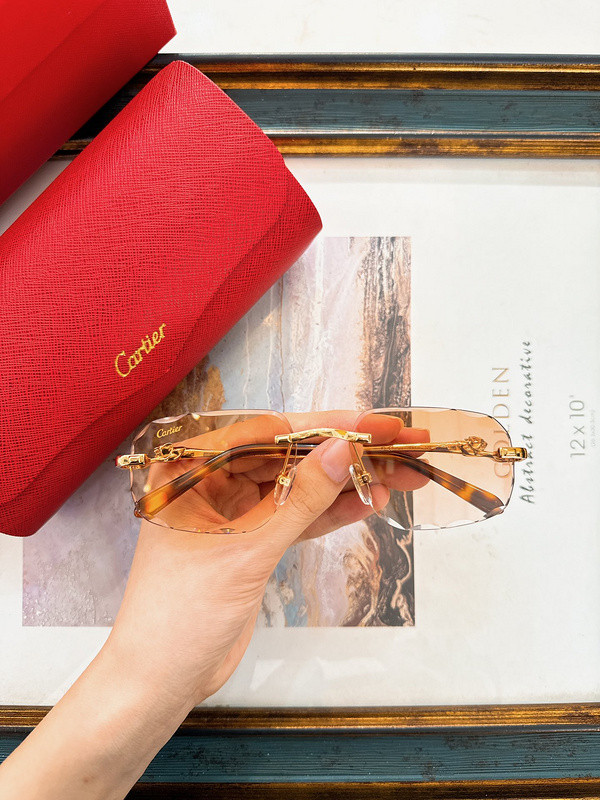Cartier Sunglasses AAAA-5943