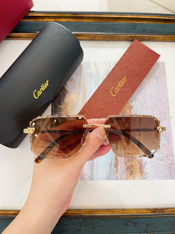 Cartier Sunglasses AAAA-6118