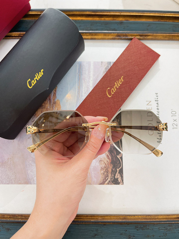 Cartier Sunglasses AAAA-6182