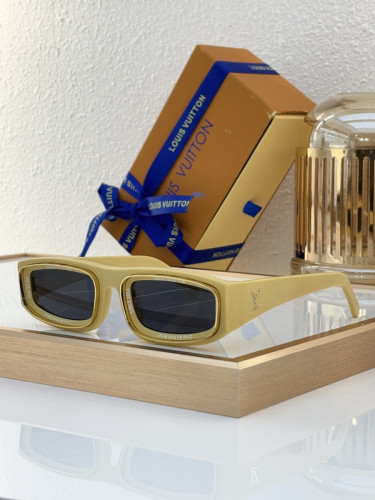LV Sunglasses AAAA-4858