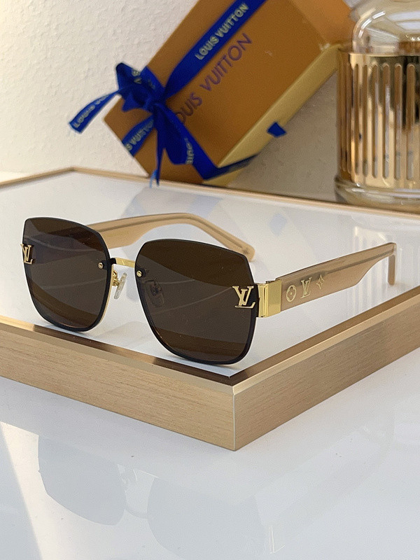 LV Sunglasses AAAA-4639