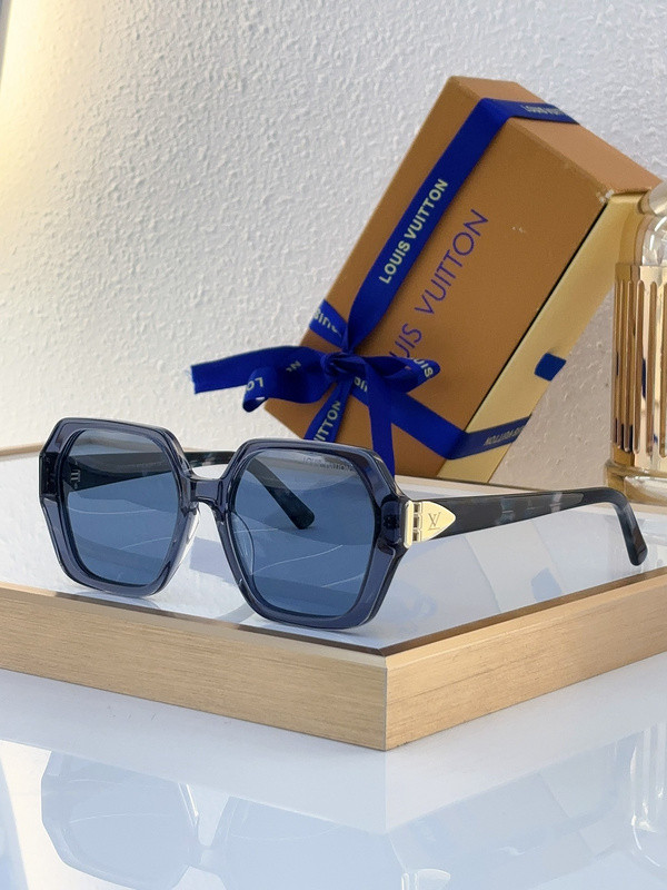 LV Sunglasses AAAA-4835