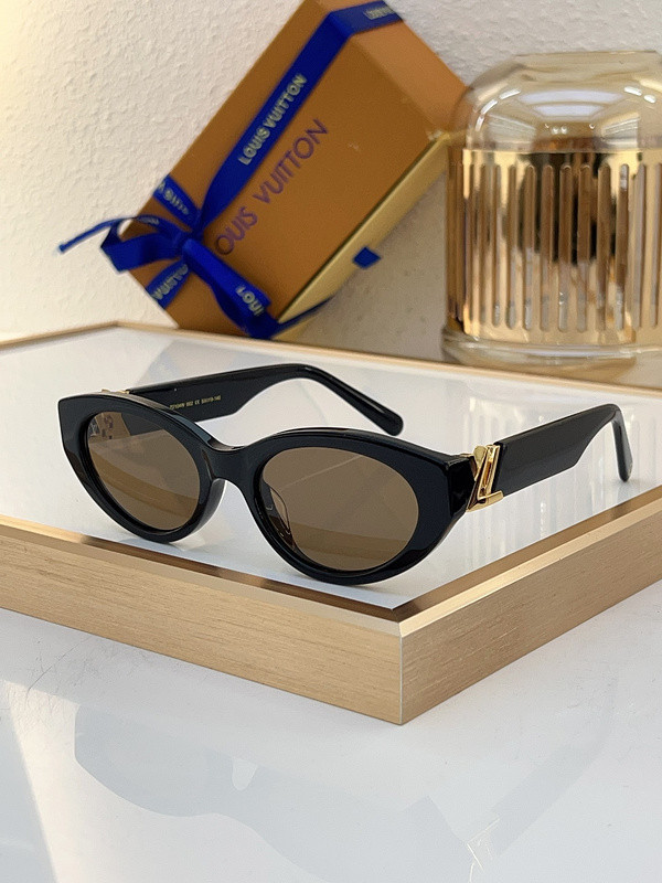LV Sunglasses AAAA-4720