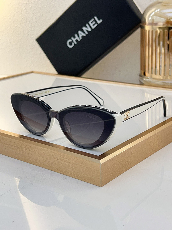 CHNL Sunglasses AAAA-4212