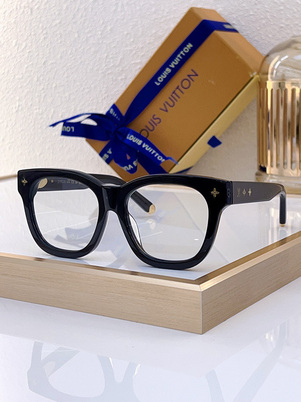 LV Sunglasses AAAA-4616