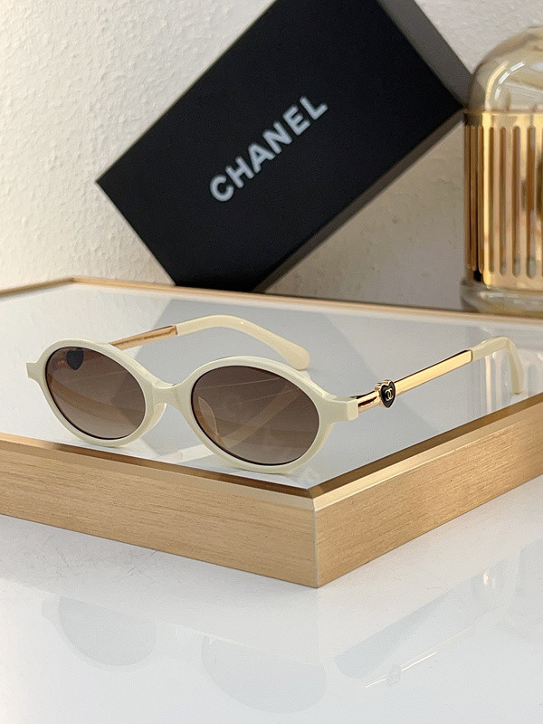 CHNL Sunglasses AAAA-4172