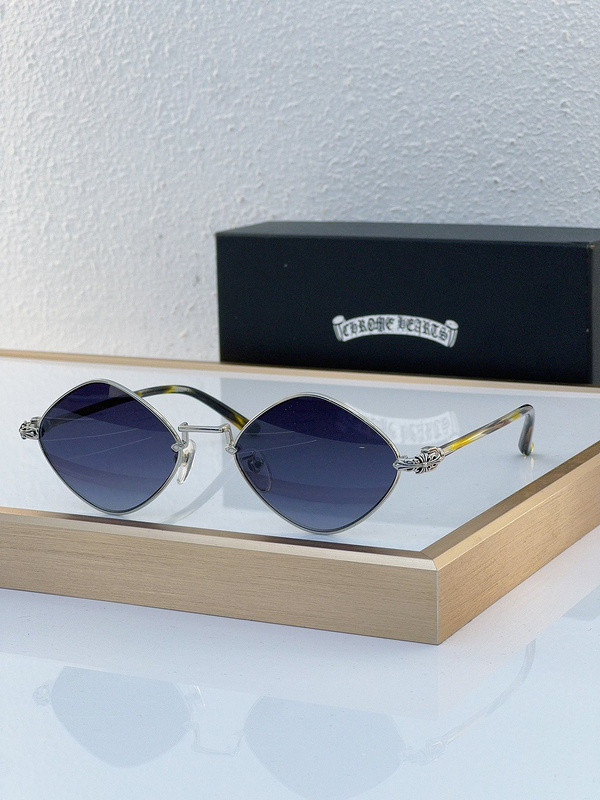 Chrome Hearts Sunglasses AAAA-724